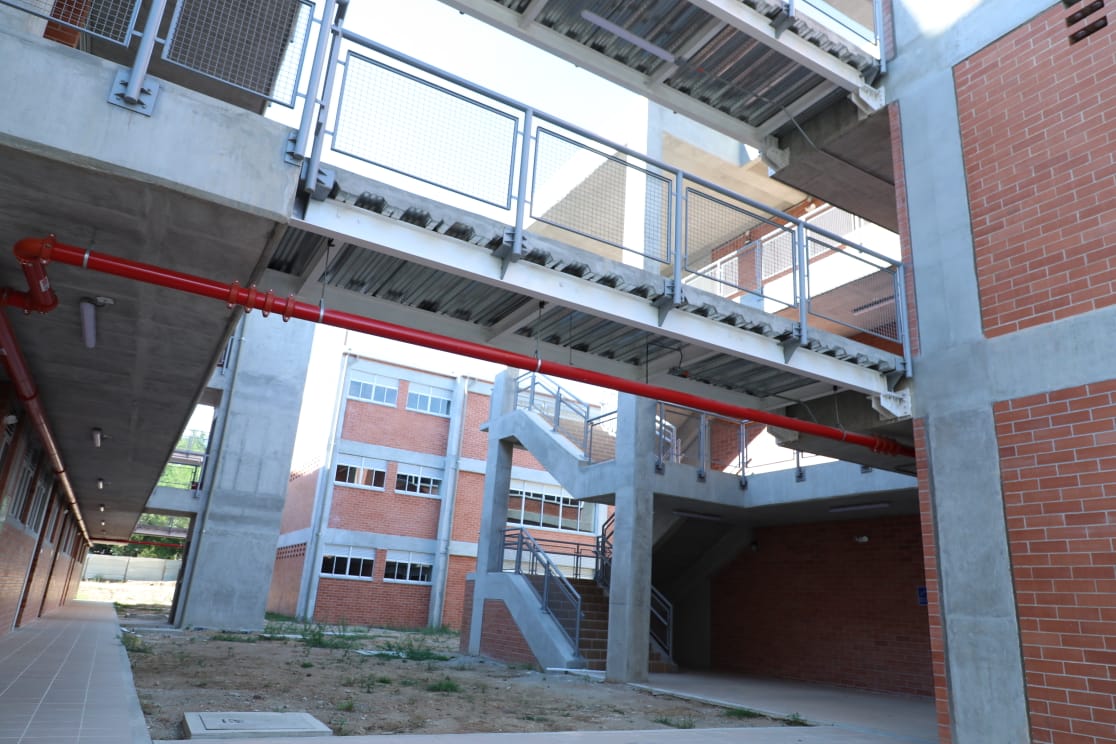 Nuevo colegio Claretiano de Neiva a fase final de construcción 4