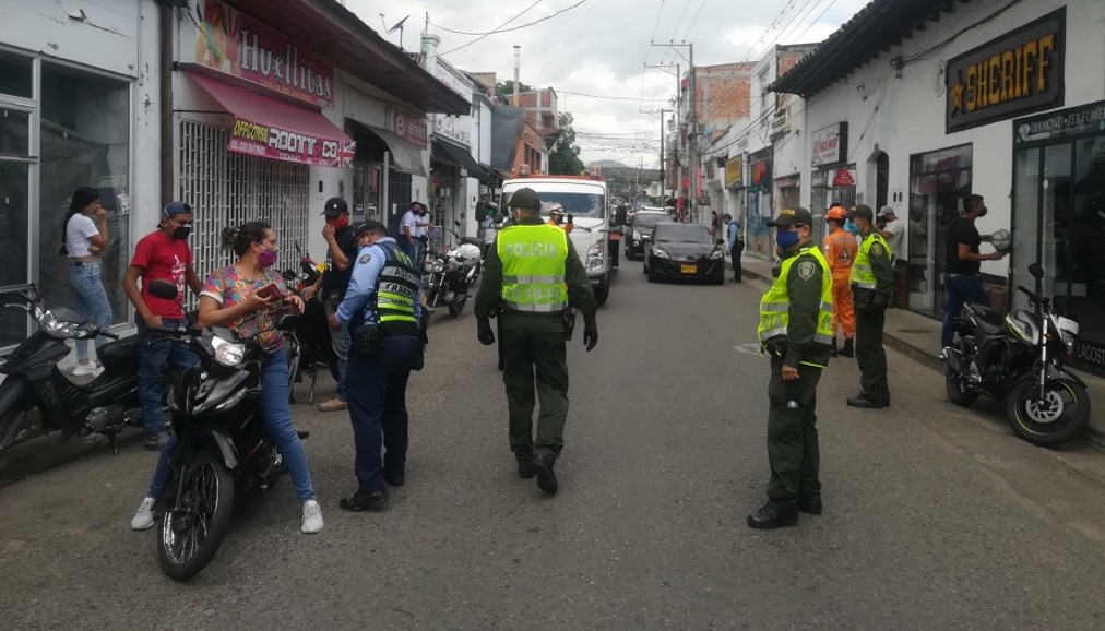 Intensifican acciones de control al tránsito en las calles y vías de Garzón 1