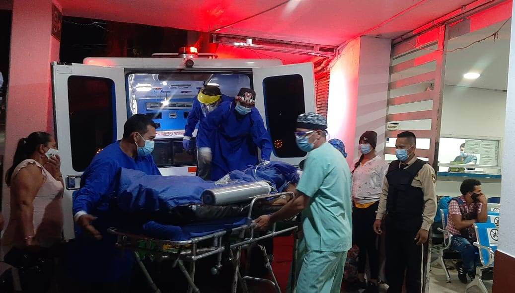 Mujer de Gallardo Suaza, gravemente herida tras disparo accidental 2