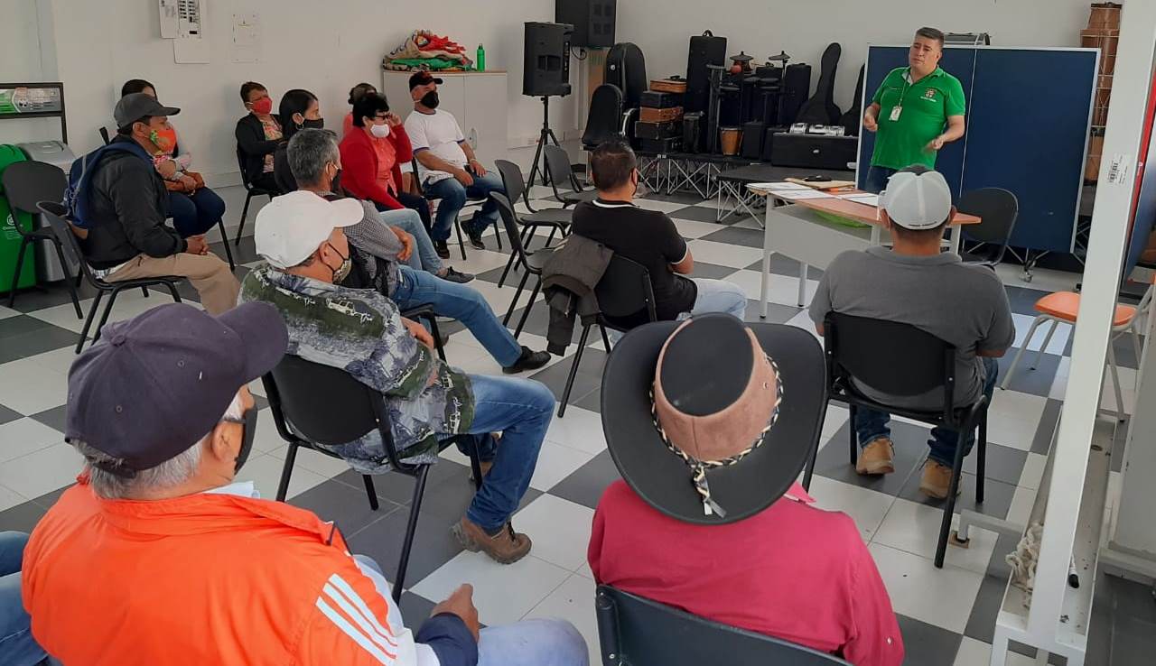 Entregan en Acevedo incentivos económicos a gestores culturales 1