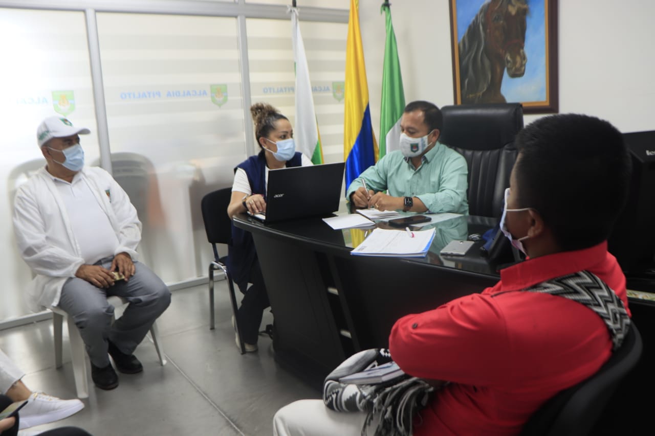 Manos que Alimentan programa del DPS beneficiará a 44 familias en Pitalito 1