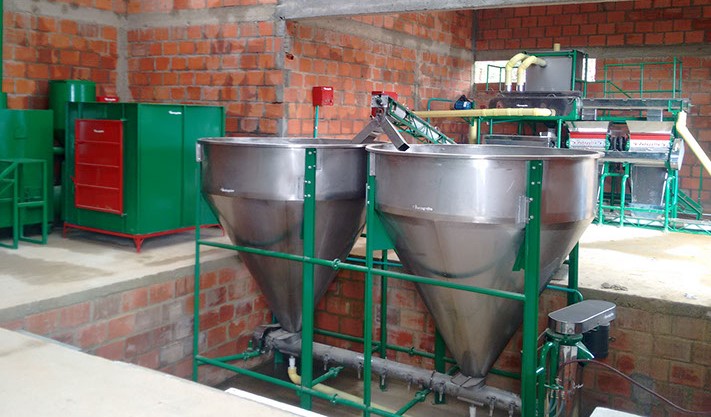 Familias cafeteras de Elías recibirán nuevos beneficiaderos 1