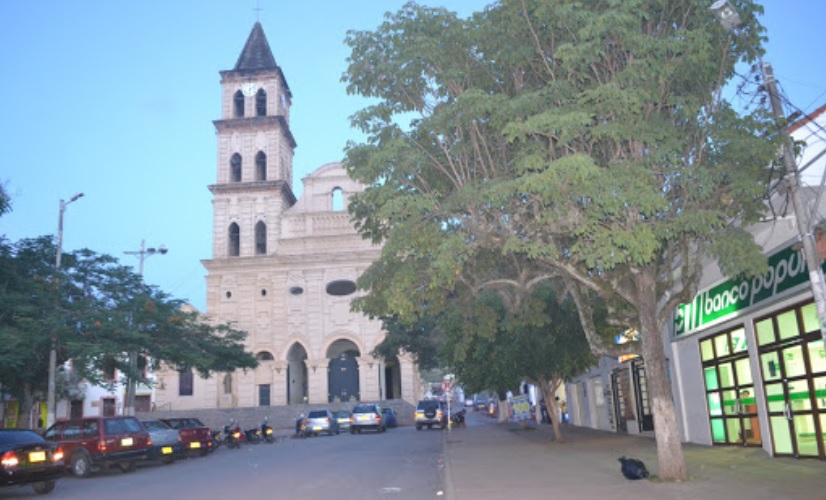 Decretan toque de queda y ley seca en Garzón para contrarrestar el COVID-19 1
