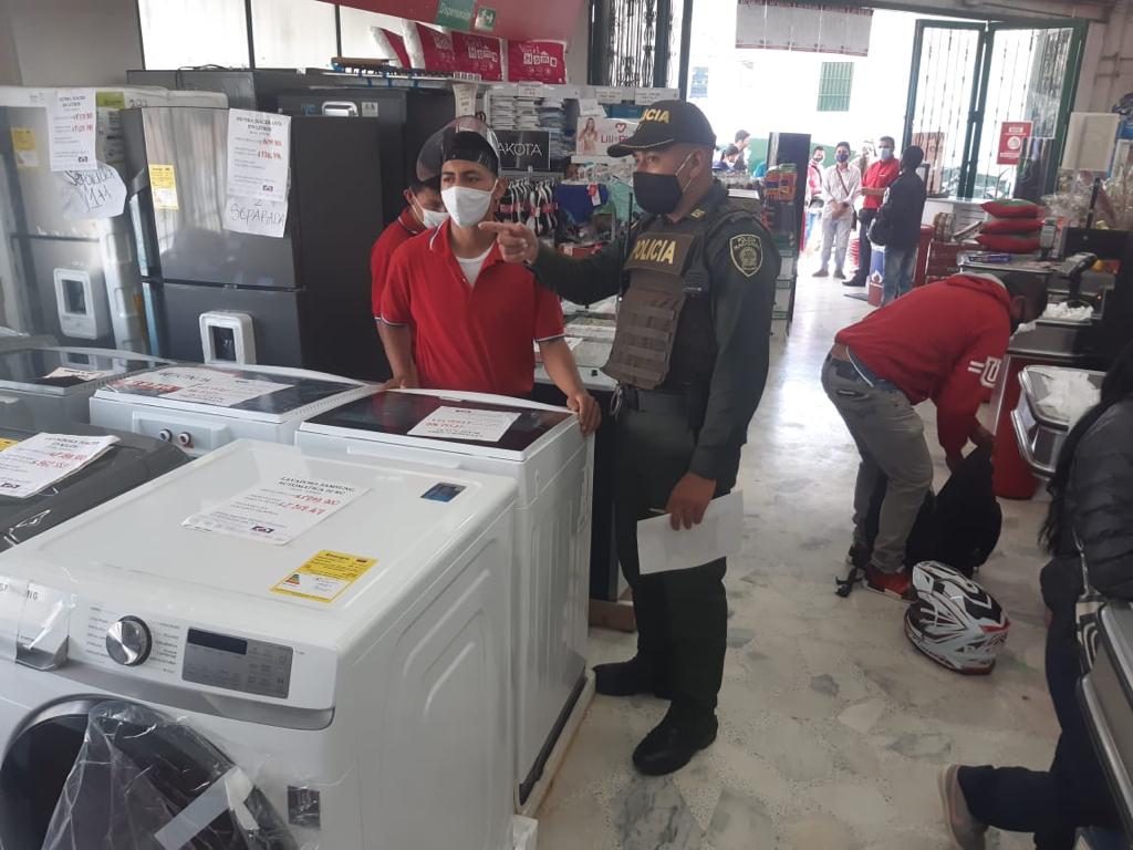 “La gente se portó bien” reportan autoridades tras tercer día sin IVA 1
