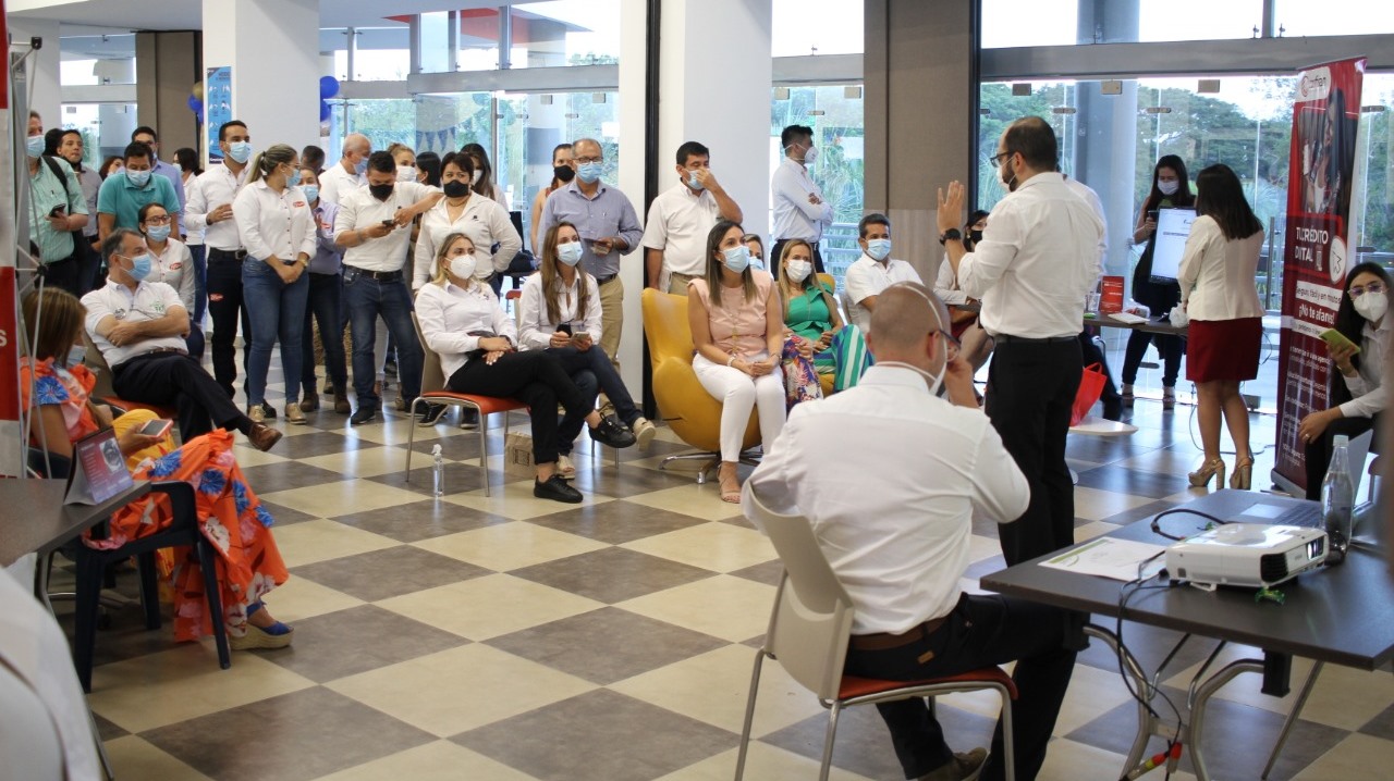 Positivo balance tras feria de innovación con empresarios del Huila 1