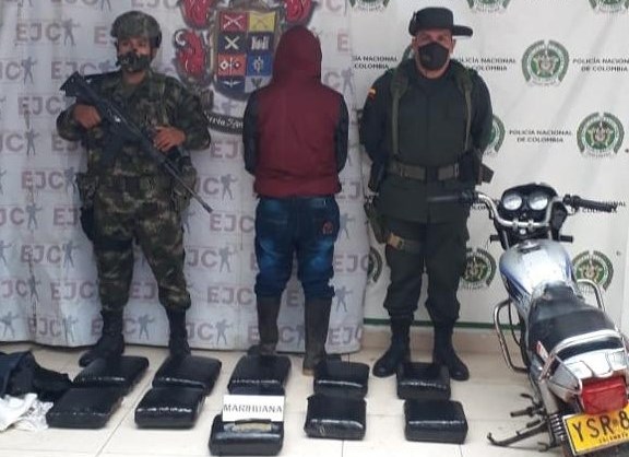 Autoridades incautaron 65 kilogramos de marihuana en Nátaga 1