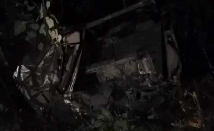 Dos muertos y cinco heridos tras accidente vial en vereda de El Pital 2