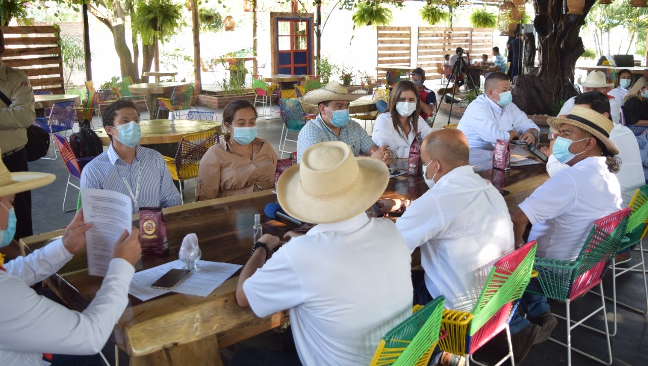 Acuerdo para fortalecer el turismo en el occidente del Huila 2