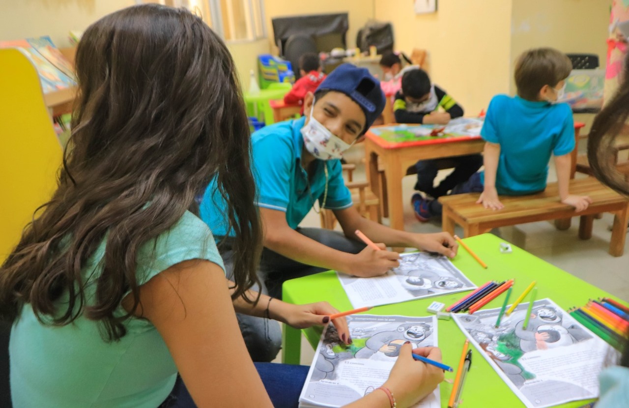 Innovador proyecto cultural y educativo con niños víctimas del conflicto de Pitalito 2
