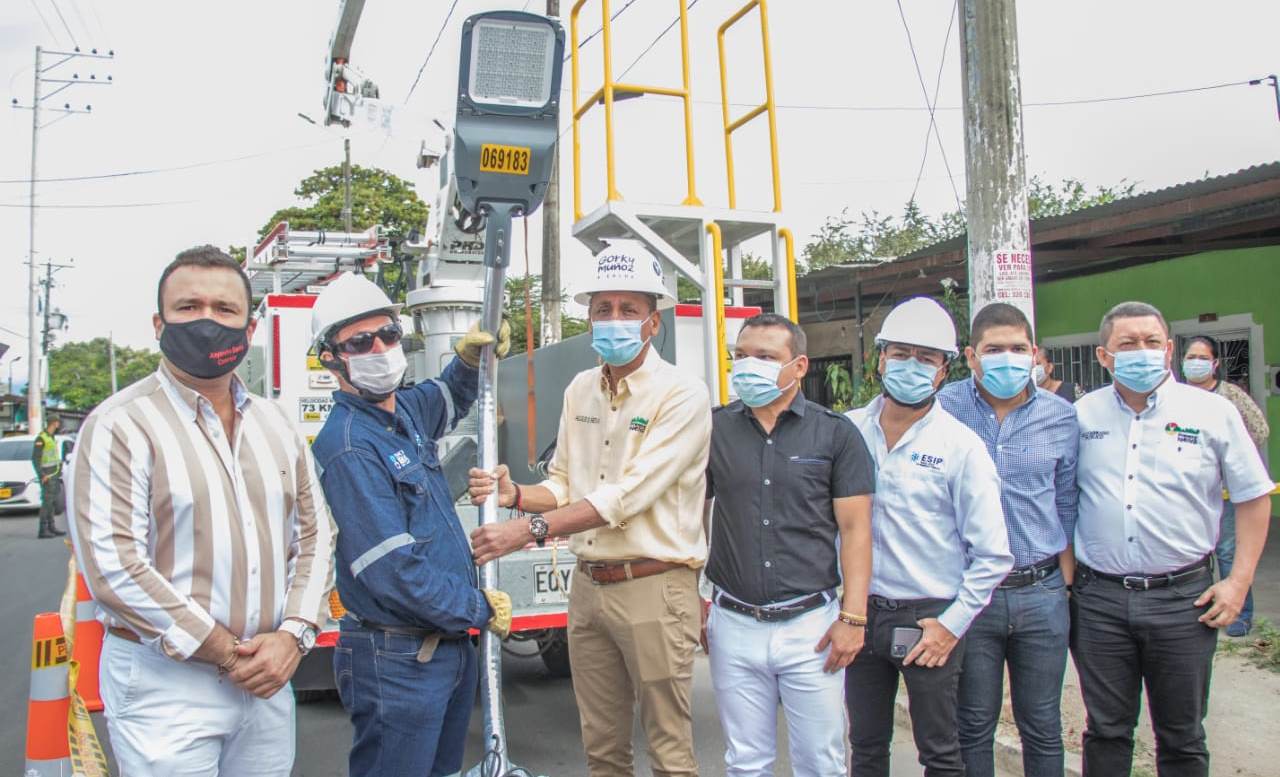 Inició proceso de modernización del sistema de alumbrado público en Neiva 2