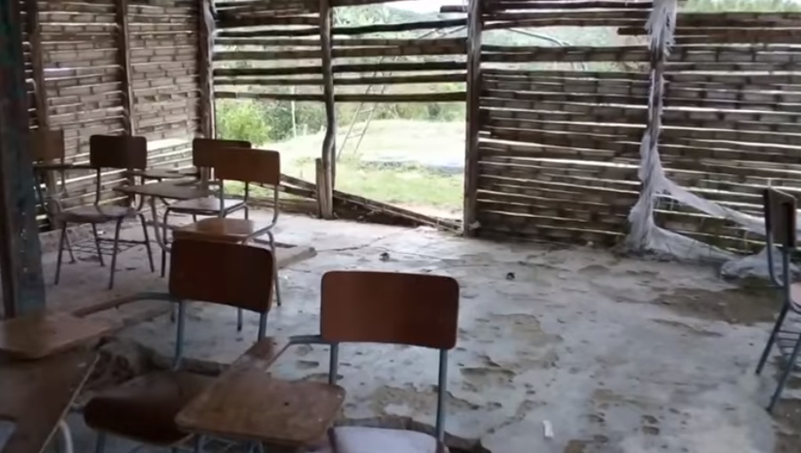 Inició construcción de aulas escolares en el centro poblado San Vicente La Plata 2