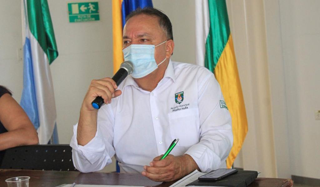 Entregada dotación tecnológica y de bioseguridad a colegios de Pitalito 2