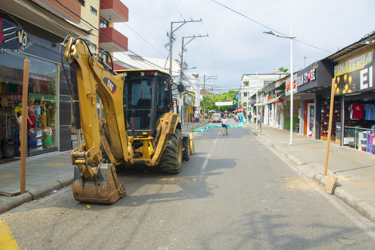 Inician obras de peatonalización de la calle octava en Neiva 2