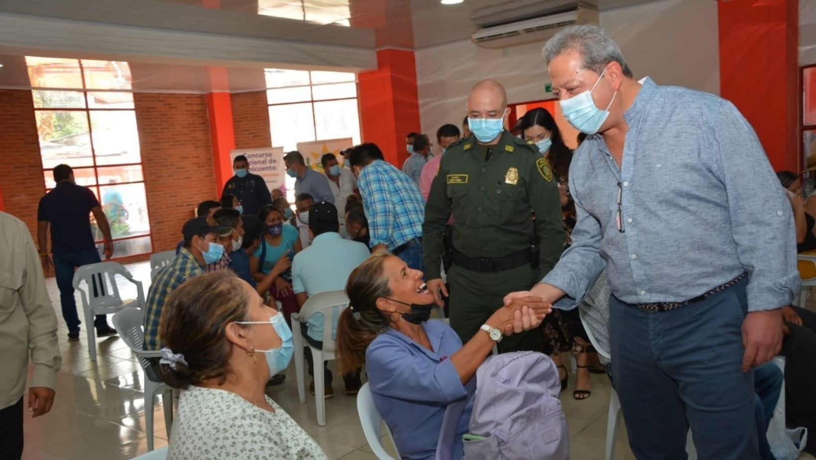 Asegurados millonarios recursos para mejoramiento de vías en el noroccidente del Huila 1