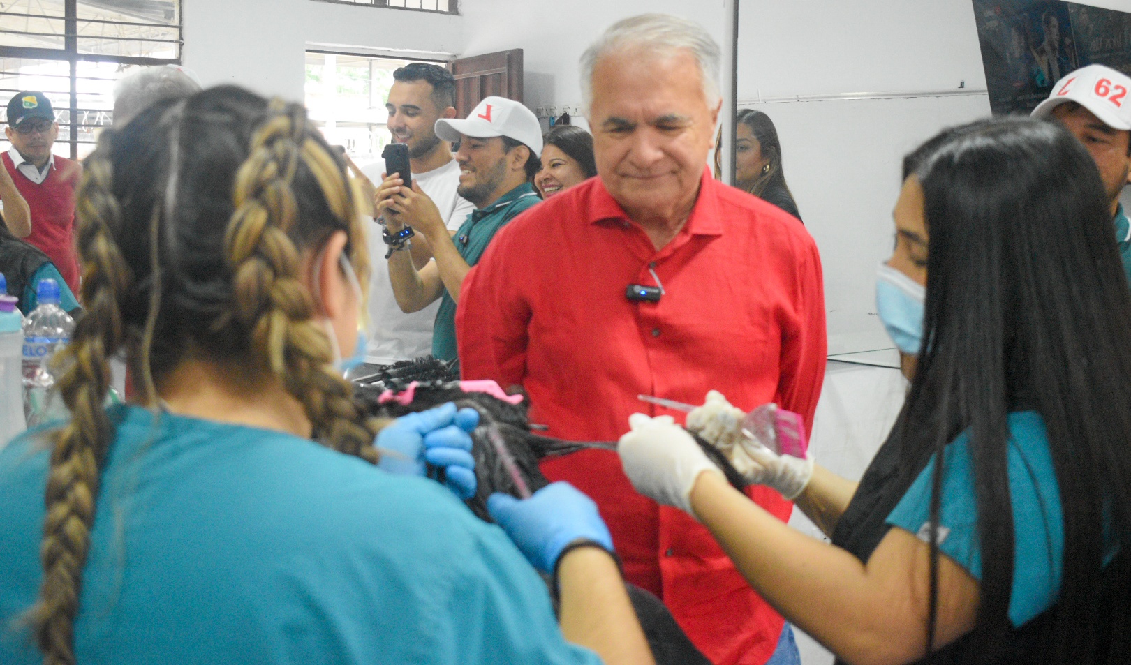 Rodrigo Villalba dará total apoyo a las mujeres emprendedoras 3